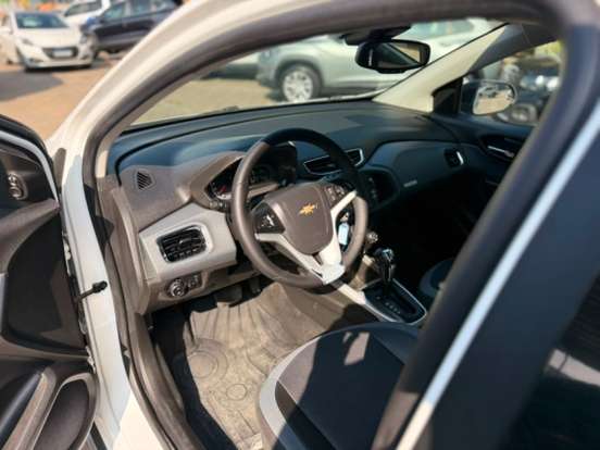 CHEVROLET-ONIX-1.4 MPFI ACTIV 8V FLEX 4P AUTOMÁTICO CHEVROLET-ONIX-2018