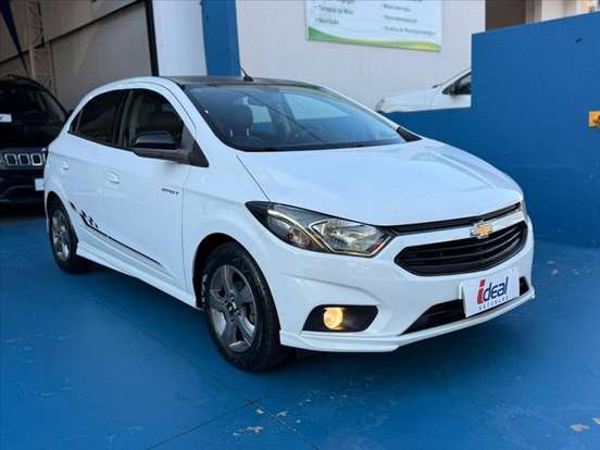 CHEVROLET-ONIX-2017