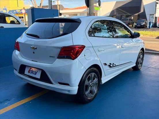 CHEVROLET-ONIX-1.4 MPFI EFFECT 8V FLEX 4P MANUAL CHEVROLET-ONIX-2017