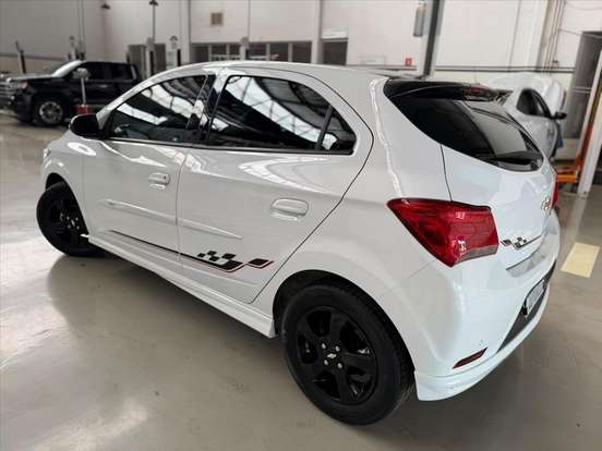 CHEVROLET-ONIX-1.4 MPFI EFFECT 8V FLEX 4P MANUAL CHEVROLET-ONIX-2018
