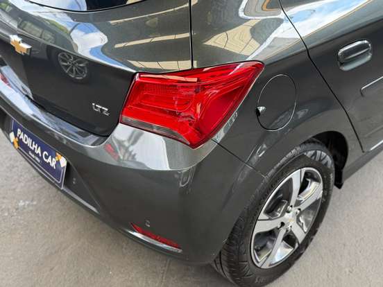 CHEVROLET-ONIX-1.4 MPFI LTZ 8V FLEX 4P AUTOMÁTICO CHEVROLET-ONIX-2018