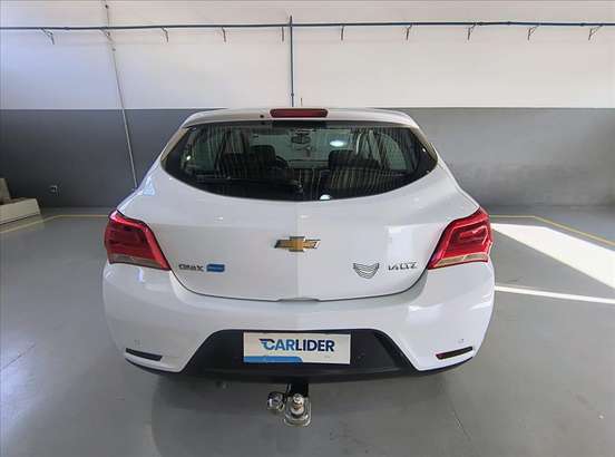 CHEVROLET-ONIX-2017