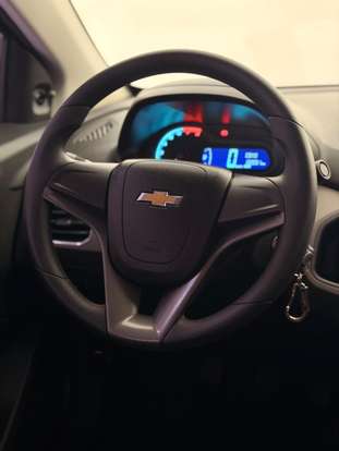 CHEVROLET-PRISMA-2013