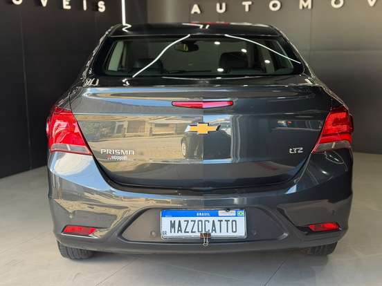 CHEVROLET-PRISMA-2017