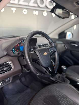 CHEVROLET-PRISMA-2017