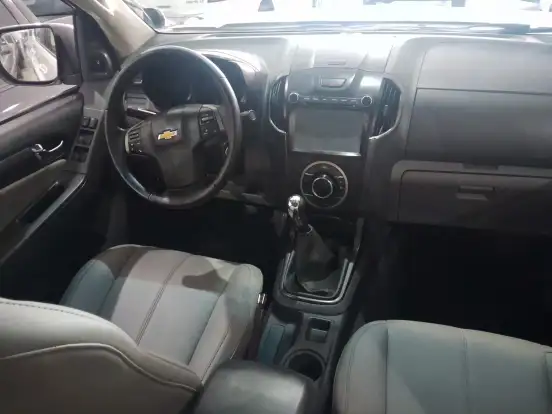CHEVROLET-S10-2.4 MPFI LTZ 4X2 CD 8V FLEX 4P AUTOMÁTICO CHEVROLET-S10-2013