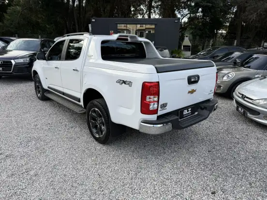 CHEVROLET-S10-2.8 16V TURBO DIESEL HIGH COUNTRY CD 4X4 AUTOMÁTICO CHEVROLET-S10-2021