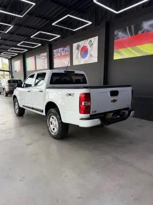 CHEVROLET-S10-2.8 16V TURBO DIESEL LS CD 4X4 MANUAL CHEVROLET-S10-2021