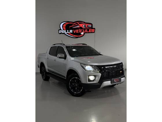 CHEVROLET S10 2.8 16V TURBO DIESEL HIGH COUNTRY CD 4X4 AUTOMÁTICO