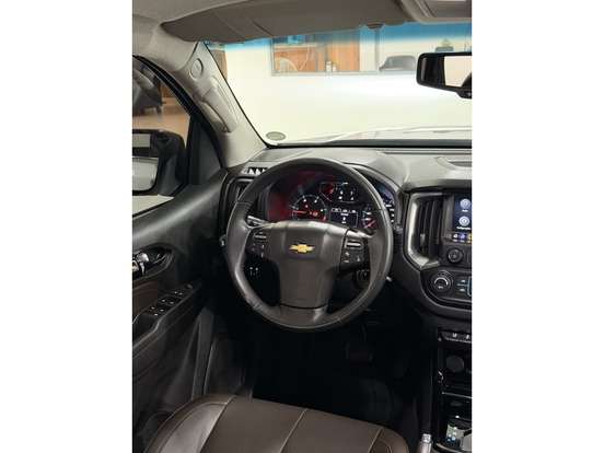 CHEVROLET-S10-2.8 16V TURBO DIESEL HIGH COUNTRY CD 4X4 AUTOMÁTICO CHEVROLET-S10-2021