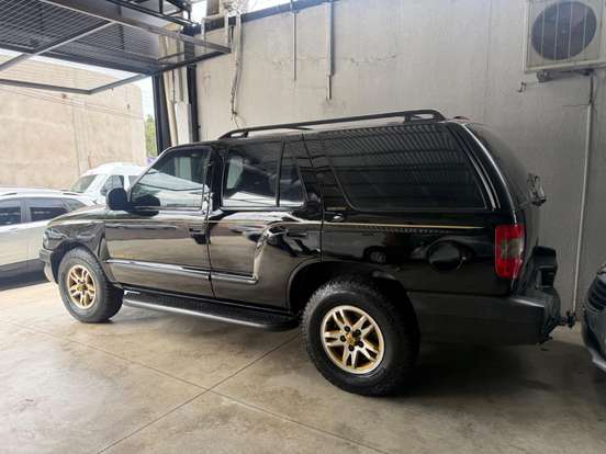 CHEVROLET-S10-4.3 SFI EXCUTIVE 4X2 CD V6 12V GASOLINA 4P AUTOMÁTICO CHEVROLET-S10-2001