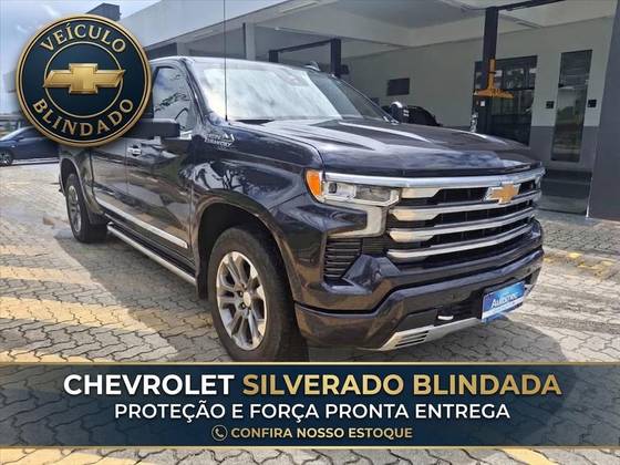 CHEVROLET SILVERADO 5.3 V8 GASOLINA 1500 HIGH COUNTRY 4X4 AUTOMÁTICO