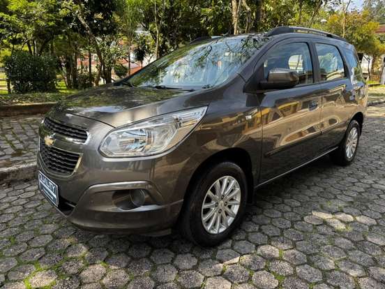 CHEVROLET-SPIN-2013