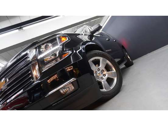 CHEVROLET-SUBURBAN-2018