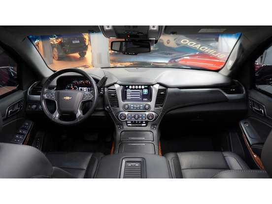 CHEVROLET-SUBURBAN-5.3 V8 ECOTEC3 FLEXFUEL PREMIER 4WD AUTOMÁTICO CHEVROLET-SUBURBAN-2018