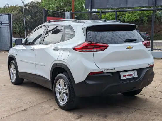 CHEVROLET-TRACKER-2021