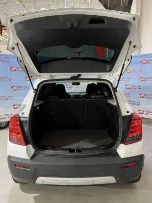 CHEVROLET-TRACKER-2014