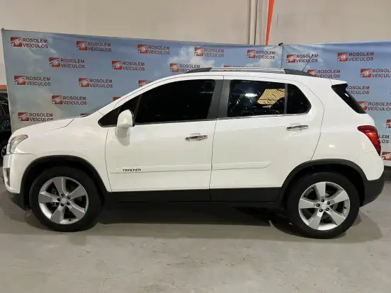 CHEVROLET-TRACKER-2014