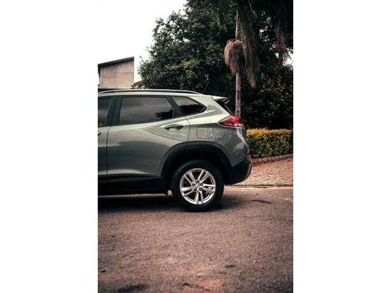 CHEVROLET-TRACKER-2020