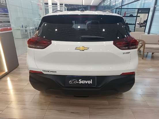 CHEVROLET-TRACKER-2025