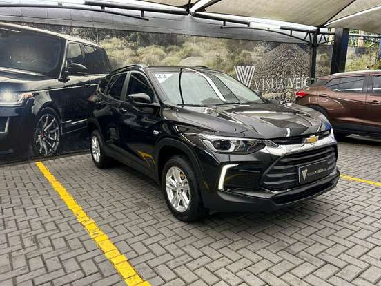 CHEVROLET-TRACKER-2023