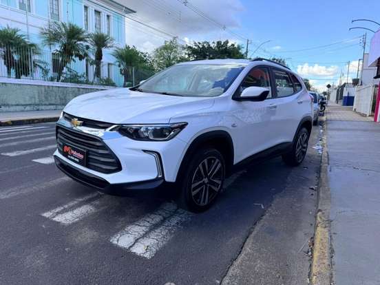 CHEVROLET-TRACKER-2024