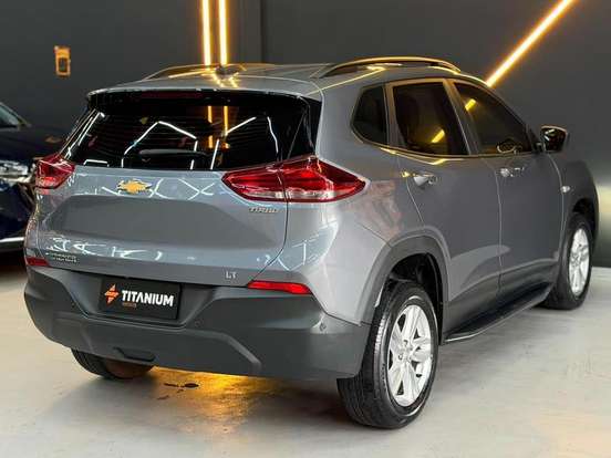 CHEVROLET-TRACKER-2021