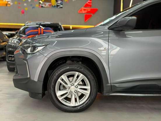 CHEVROLET-TRACKER-2021