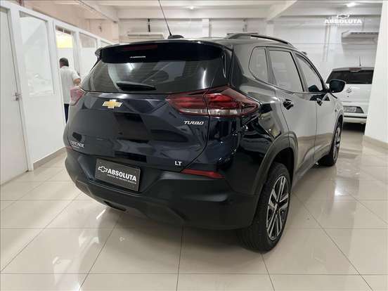 CHEVROLET-TRACKER-2023