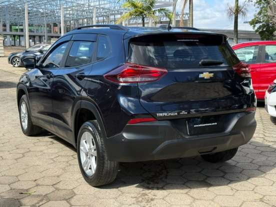 CHEVROLET-TRACKER-2023