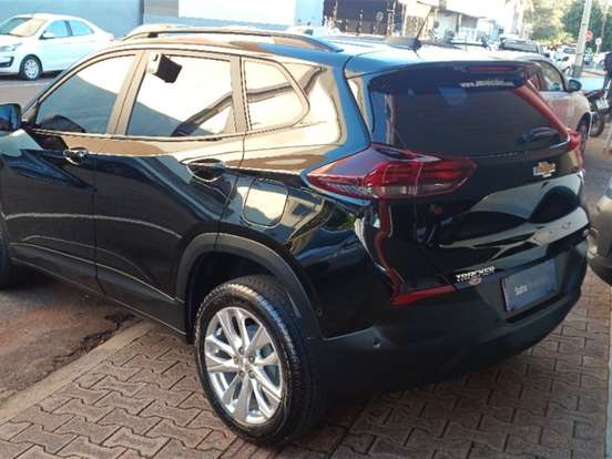 CHEVROLET-TRACKER-2024