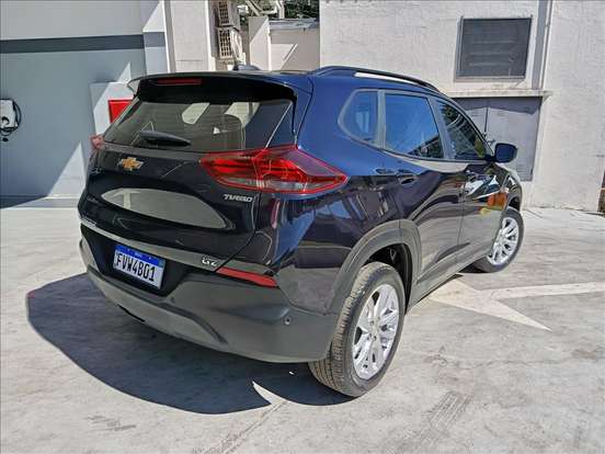 CHEVROLET-TRACKER-2023