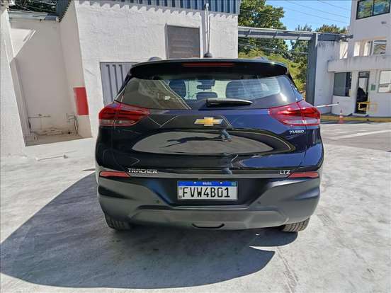 CHEVROLET-TRACKER-2023