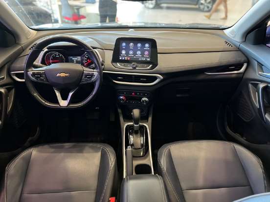 CHEVROLET-TRACKER-2023