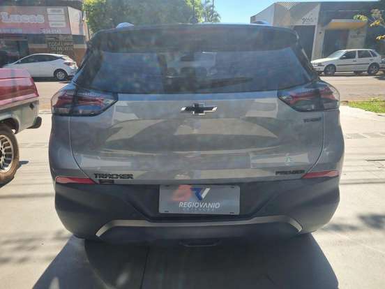 CHEVROLET-TRACKER-2025