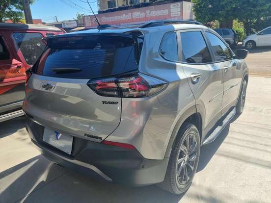 CHEVROLET-TRACKER-2025
