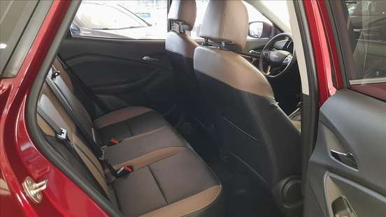 CHEVROLET-TRACKER-2025