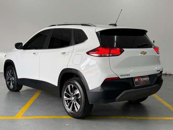 CHEVROLET-TRACKER-2025