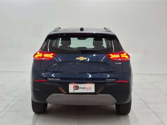 CHEVROLET-TRACKER-2024