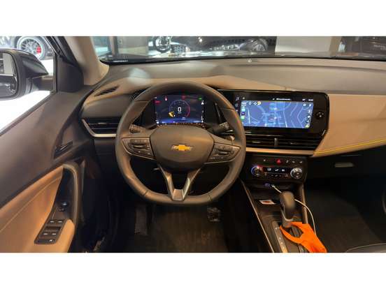 CHEVROLET-TRACKER-2025