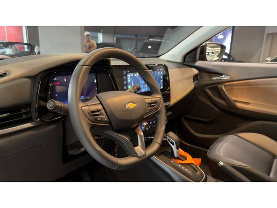 CHEVROLET-TRACKER-2025