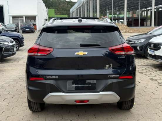 CHEVROLET-TRACKER-2020