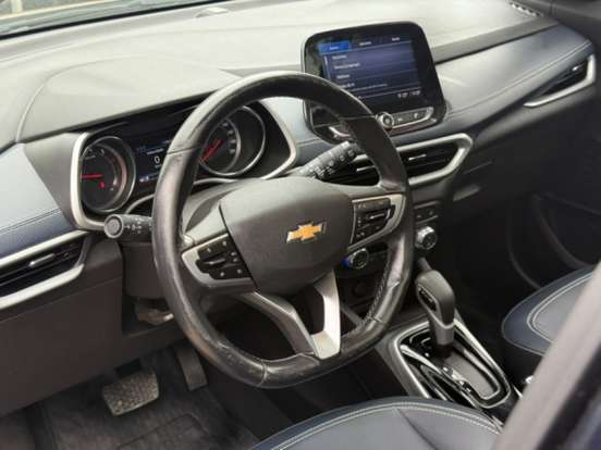 CHEVROLET-TRACKER-2020