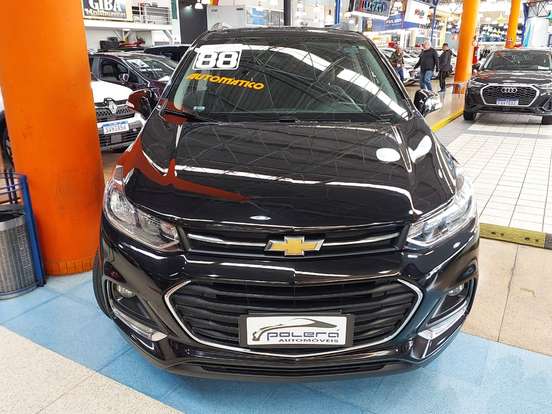 CHEVROLET-TRACKER-2019