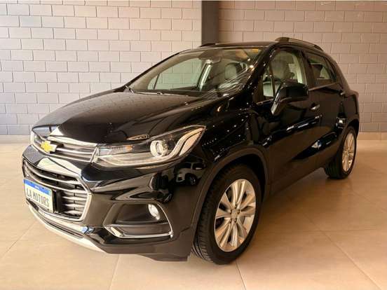 CHEVROLET-TRACKER-2017