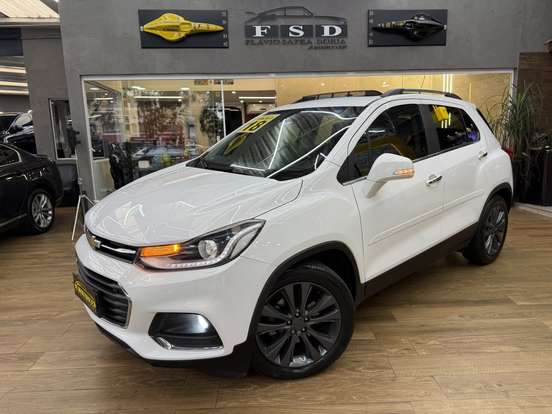CHEVROLET-TRACKER-2018