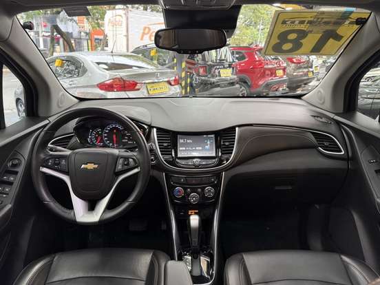 CHEVROLET-TRACKER-2018