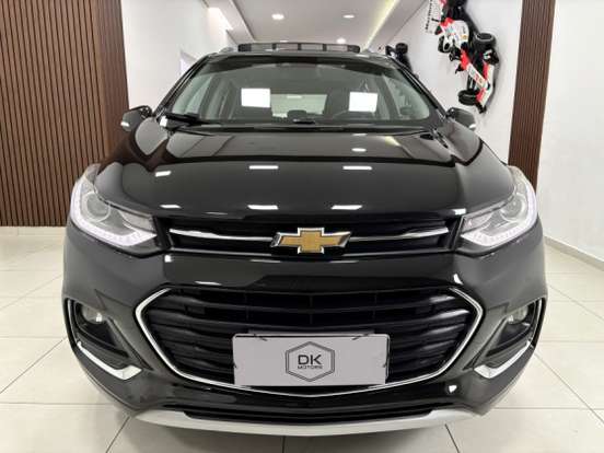 CHEVROLET-TRACKER-2018