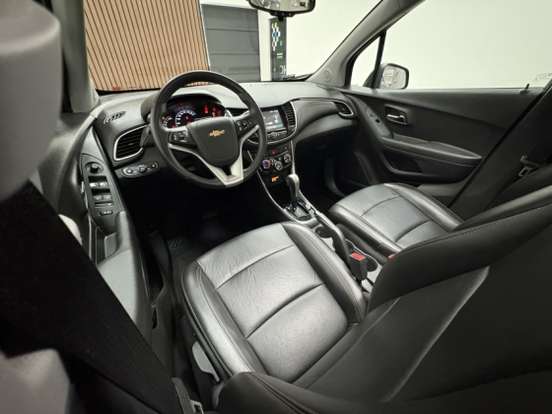 CHEVROLET-TRACKER-2018