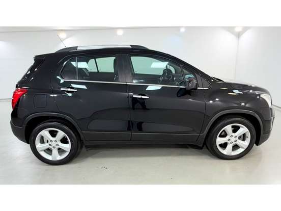 CHEVROLET-TRACKER-2014